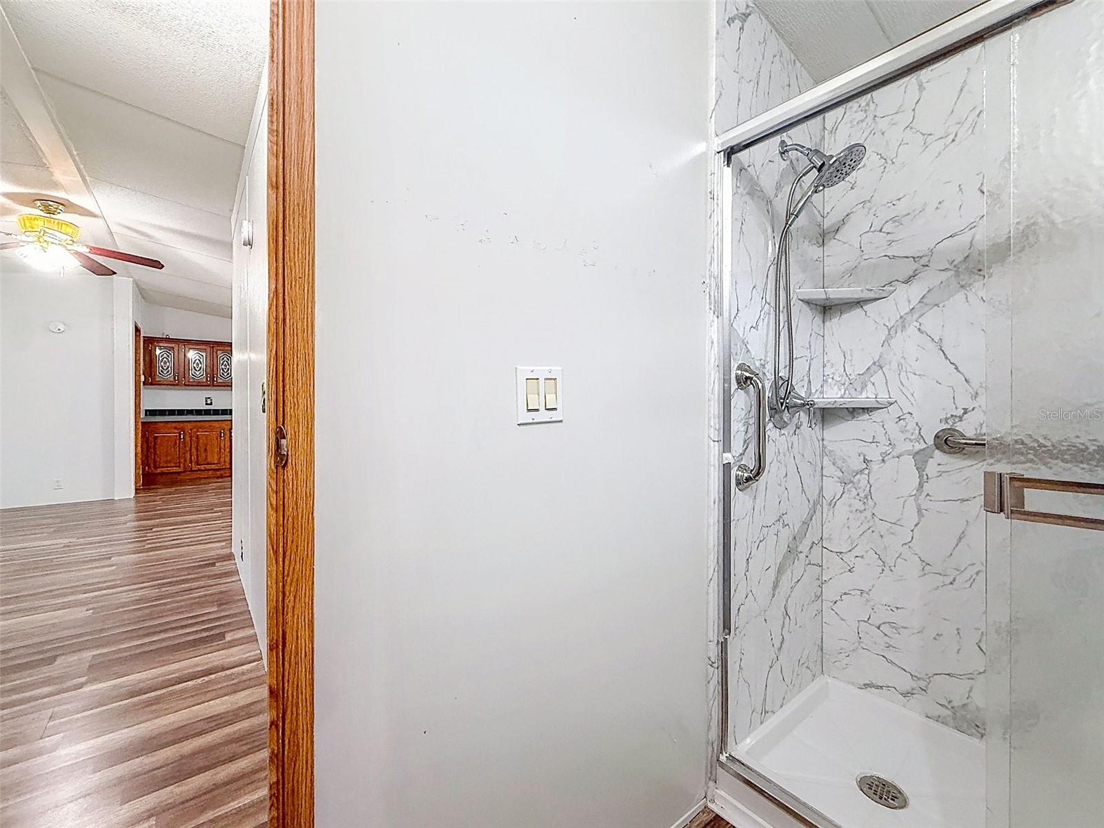 HAMNERS W E WONDERLAND ACRES - Residential