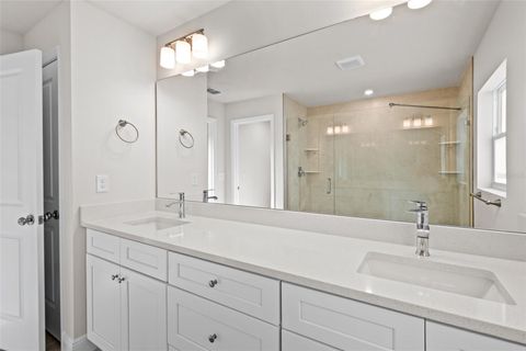 Tiny photo for 5346 SE 91st Street, Ocala, FL 34480 (MLS # V4946439)