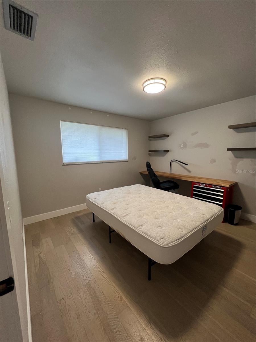 PUNTA GORDA ISLES SEC 02 - Residential Lease