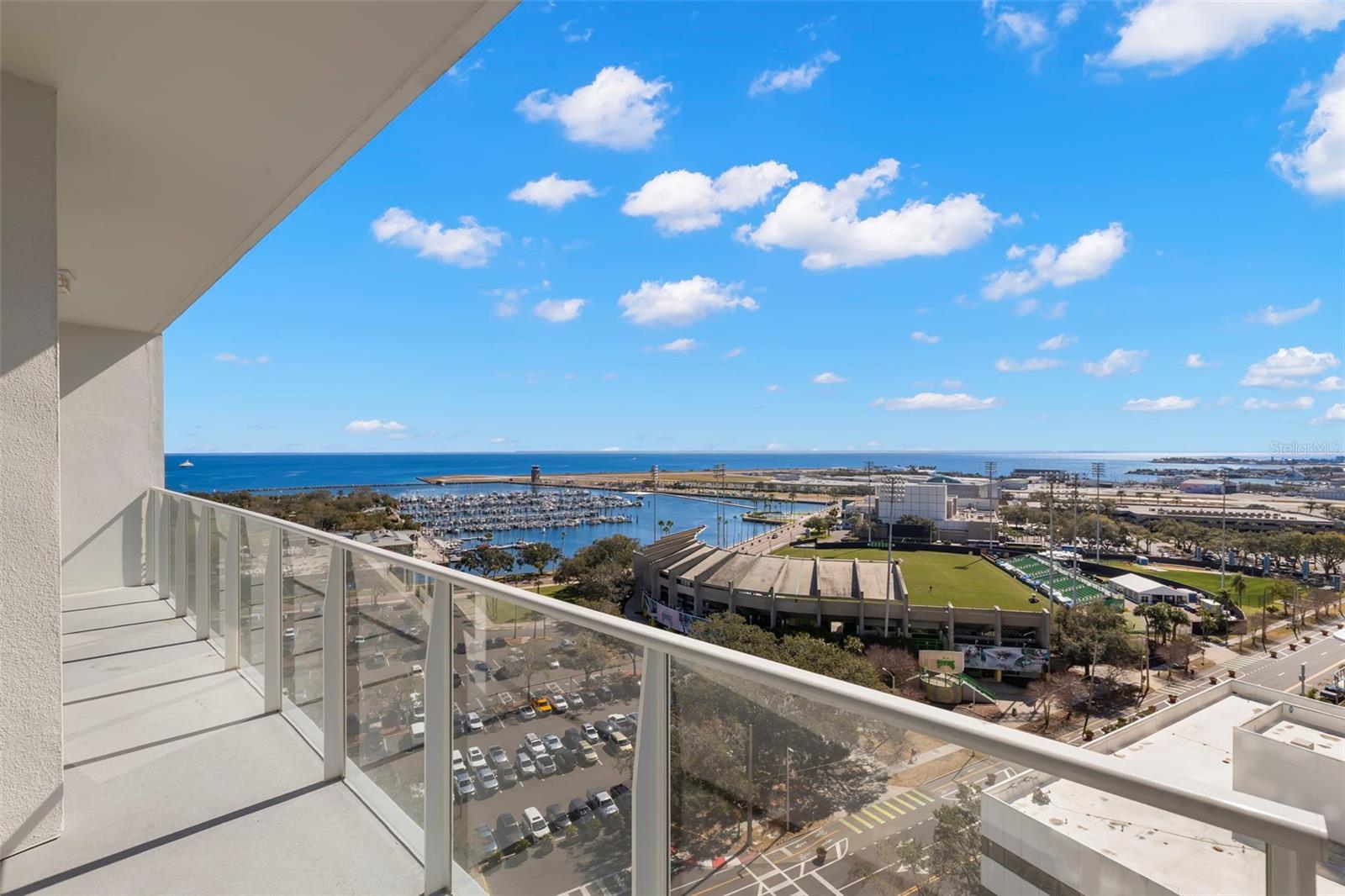 SIGNATURE PLACE CONDO - Residential