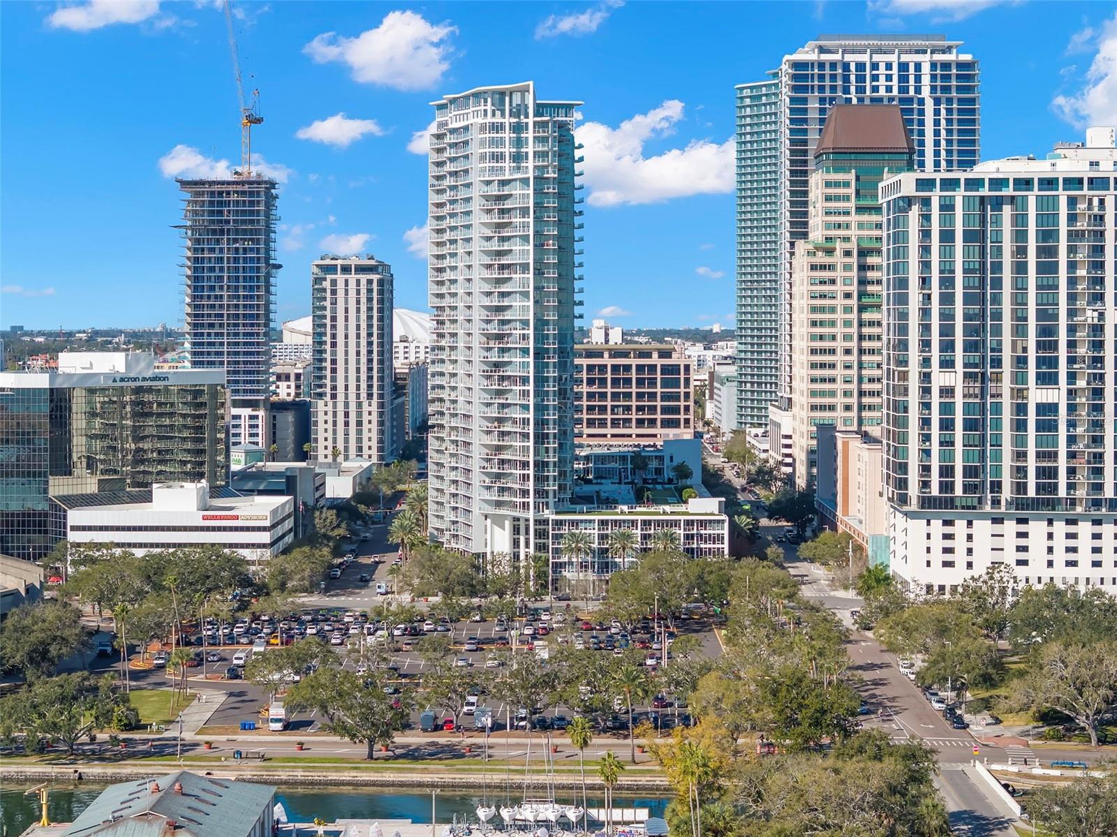 SIGNATURE PLACE CONDO - Residential