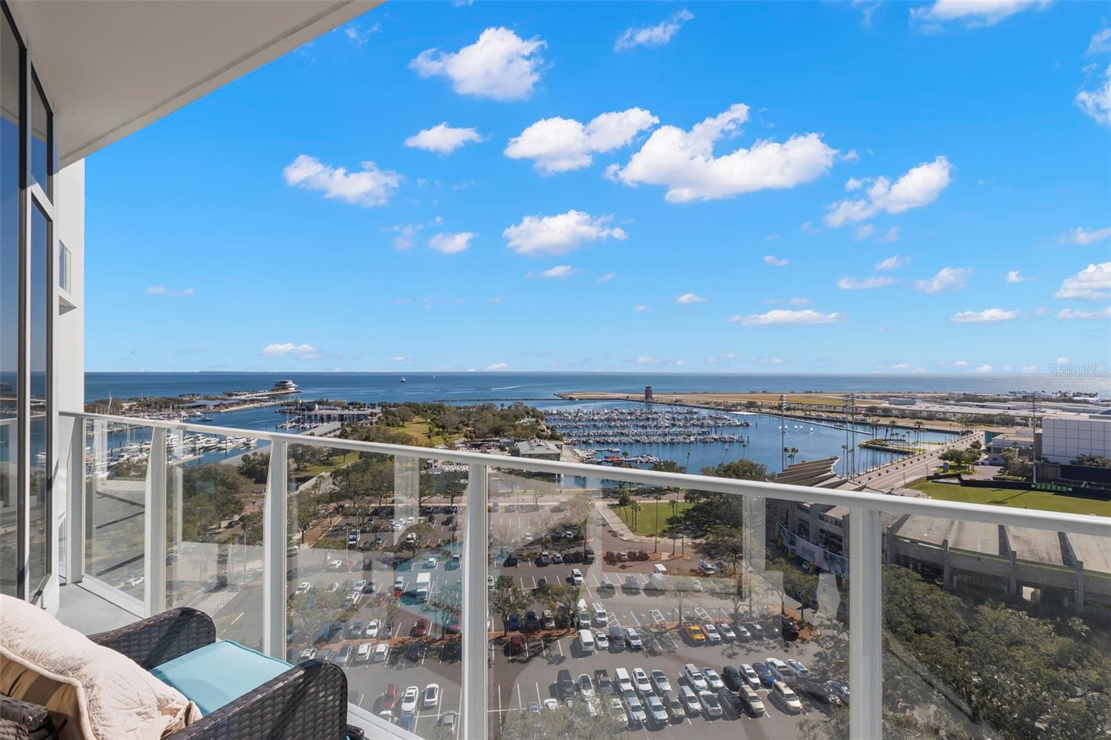 SIGNATURE PLACE CONDO - Residential