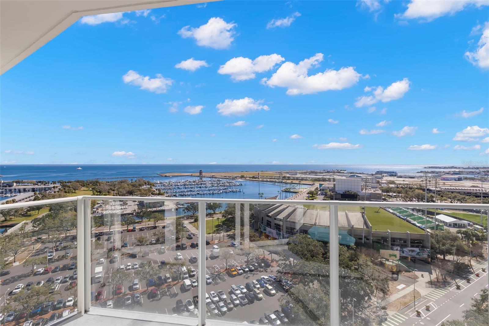 SIGNATURE PLACE CONDO - Residential