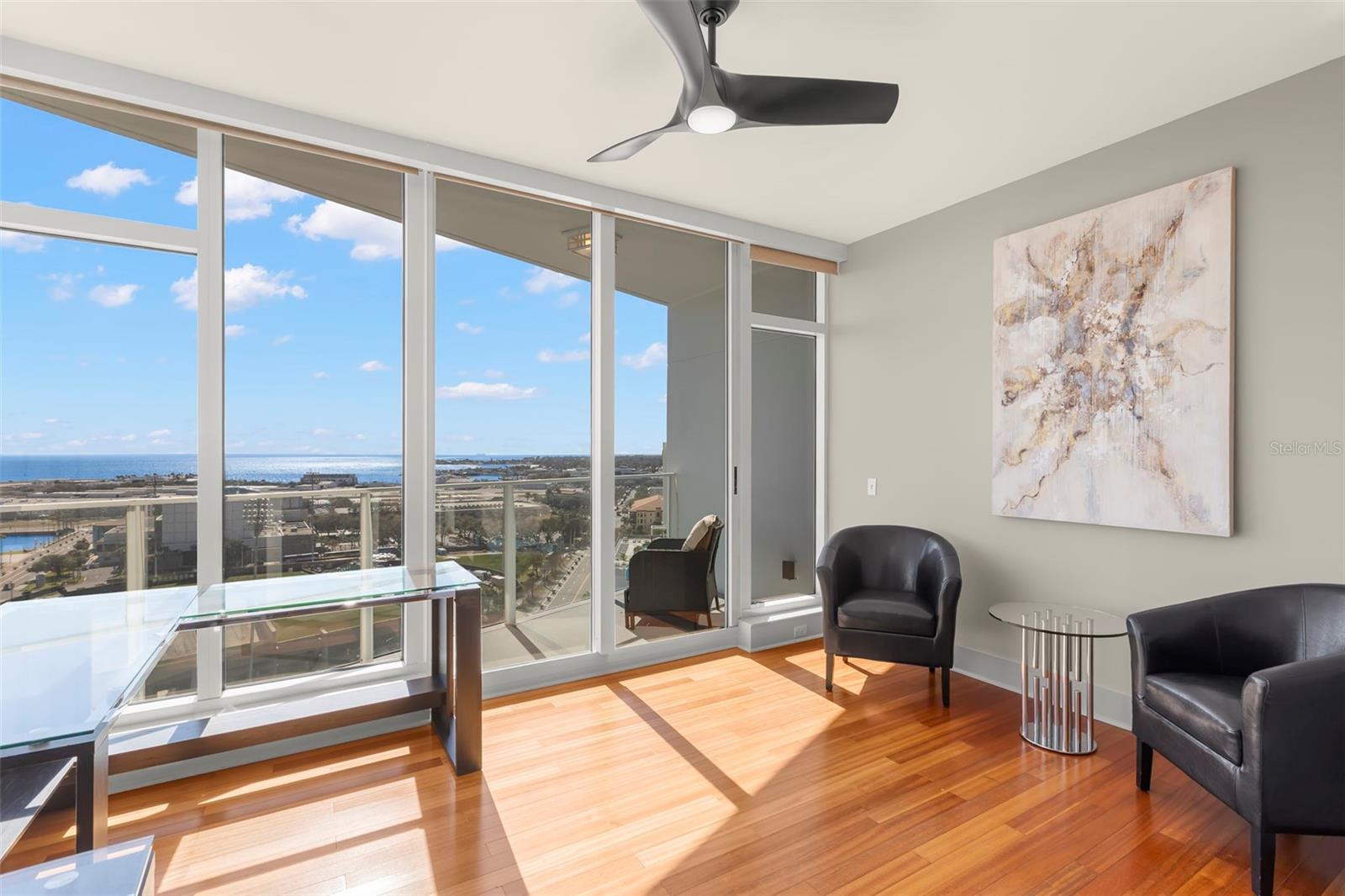 SIGNATURE PLACE CONDO - Residential