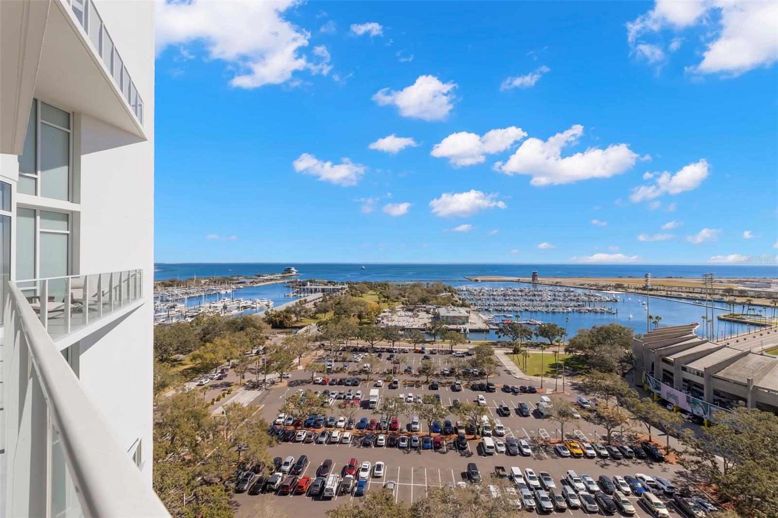 SIGNATURE PLACE CONDO - Residential