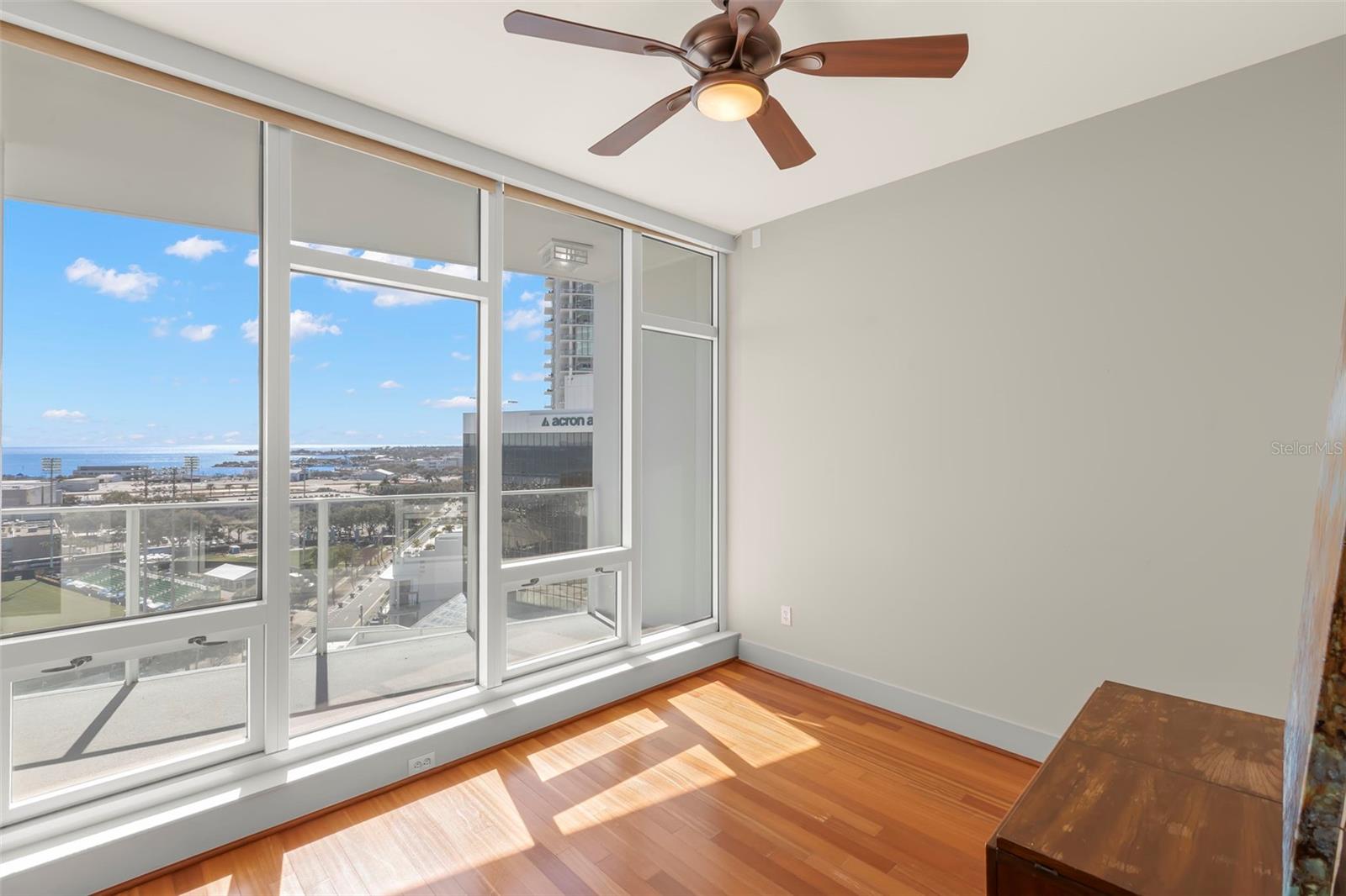 SIGNATURE PLACE CONDO - Residential