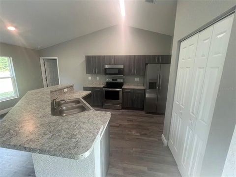 Tiny photo for 5 Pine Course Court, Ocala, FL 34472 (MLS # OM734328)