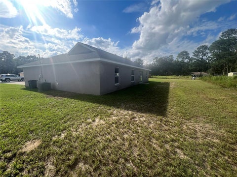 Tiny photo for 5 Pine Course Court, Ocala, FL 34472 (MLS # OM734328)