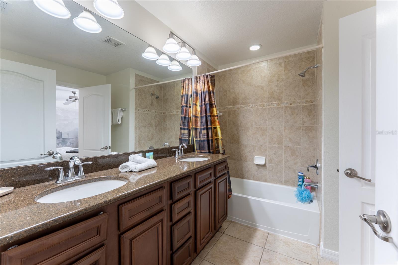 PARADISE PALMS RESORT PH 1 - Residential