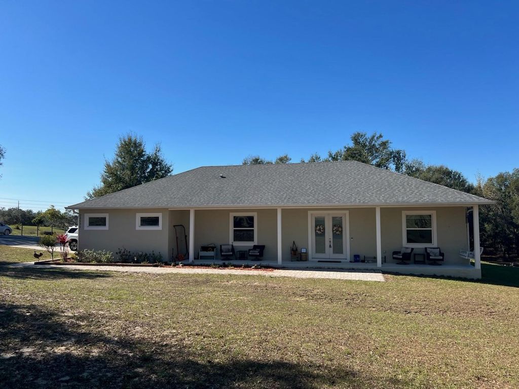 Photo of 22531 5th St, Howey In The Hills, FL 34737 (MLS # G5104932)