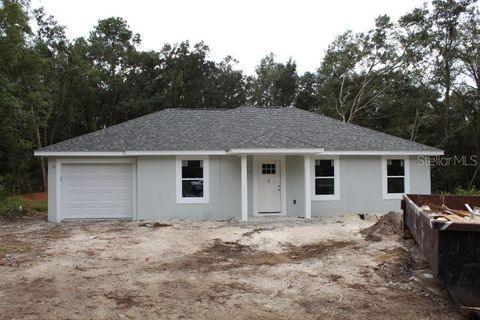 A home in DUNNELLON