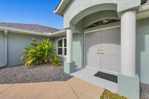 A home in PORT CHARLOTTE