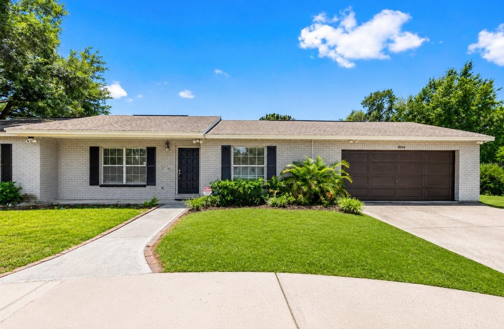 Photo of 8904 W Flora Street, Tampa, FL 33615 (MLS # TB8532318)