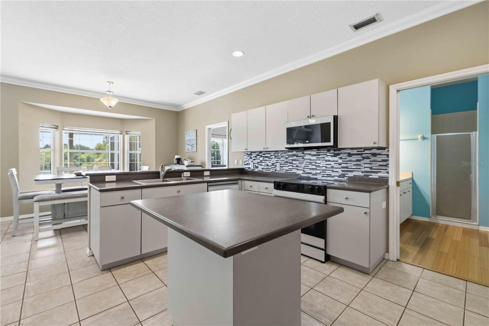 WESTLAKE, A SUB - Residential