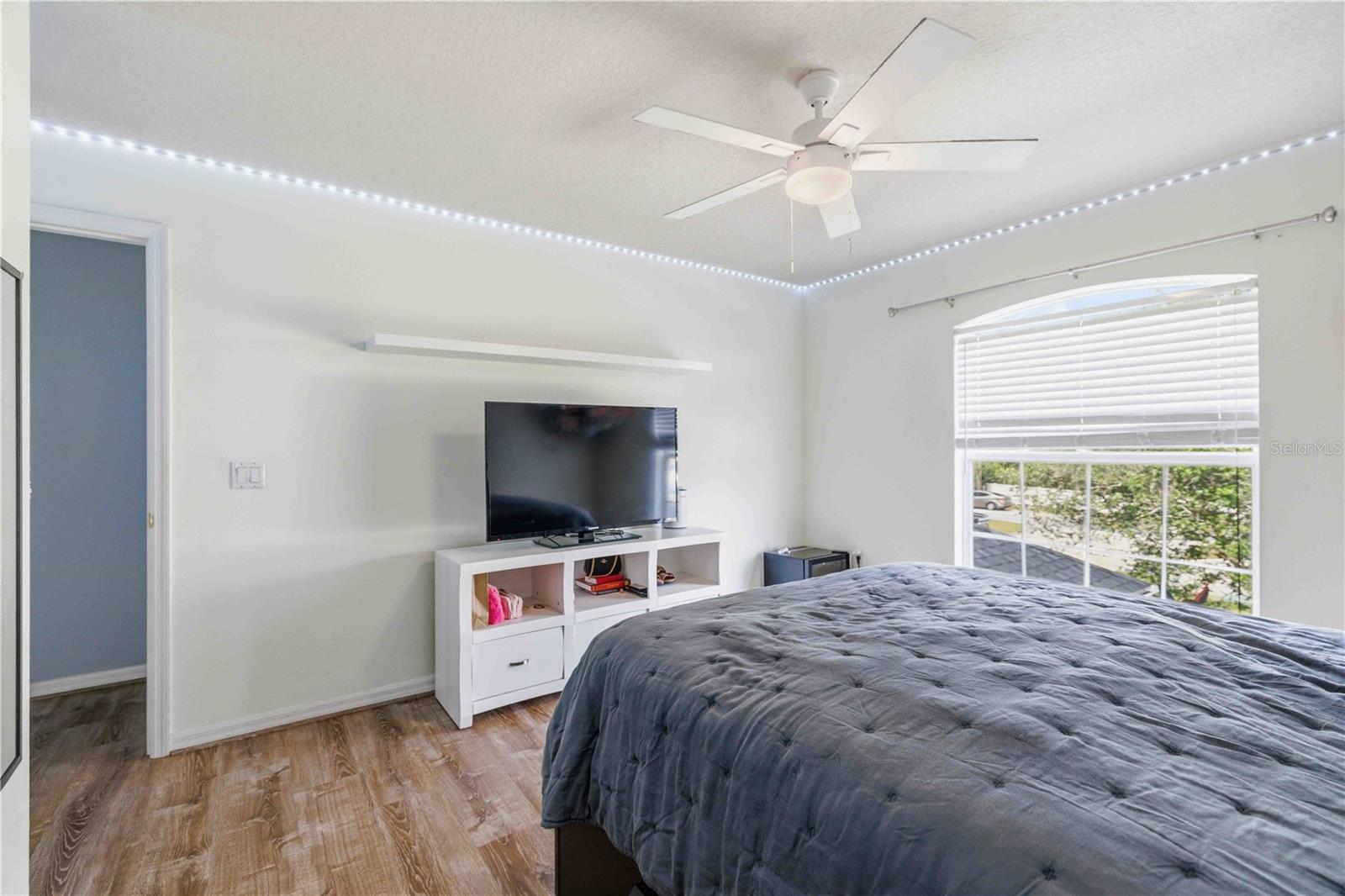 WESTLAKE, A SUB - Residential