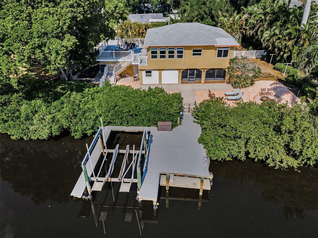 Photo of 378 Tennessee Avenue, Crystal Beach, FL 34681 (MLS # TB8422407)