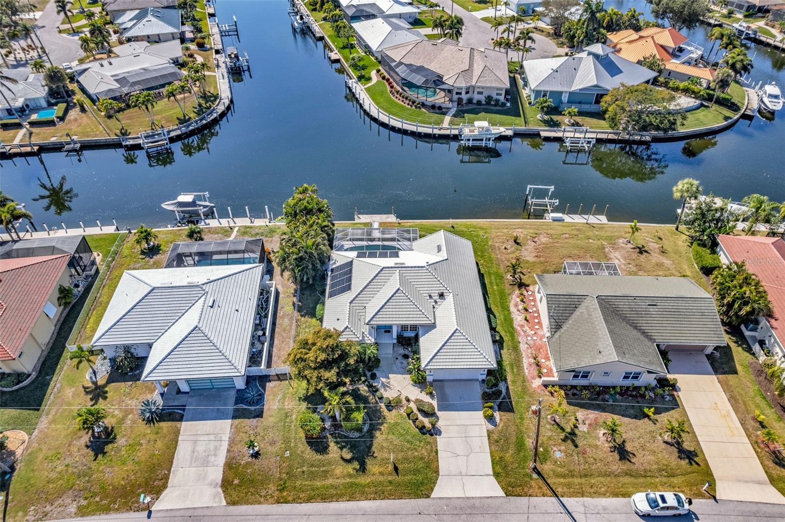 PUNTA GORDA ISLES SEC 04 - Residential