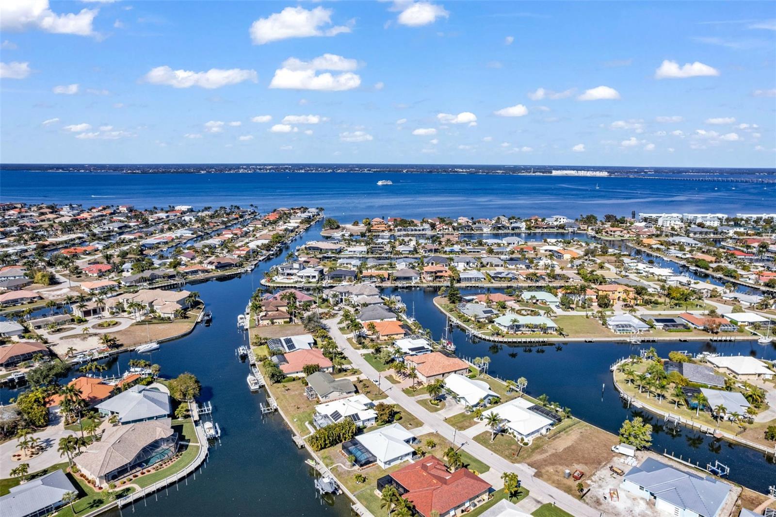 PUNTA GORDA ISLES SEC 04 - Residential