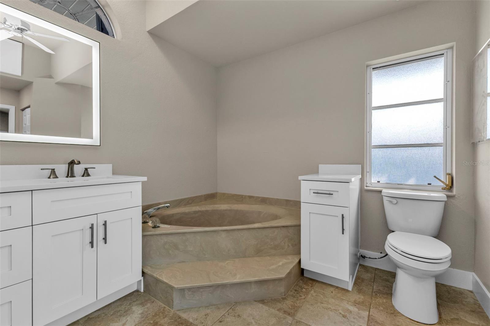 PUNTA GORDA ISLES SEC 04 - Residential