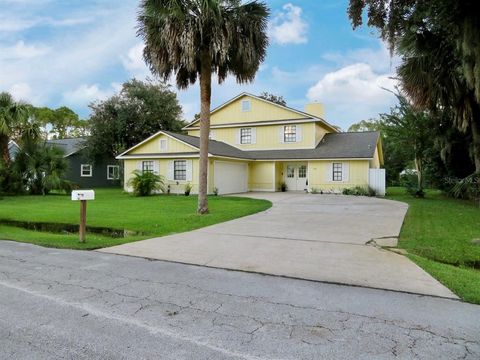 A home in PALM COAST