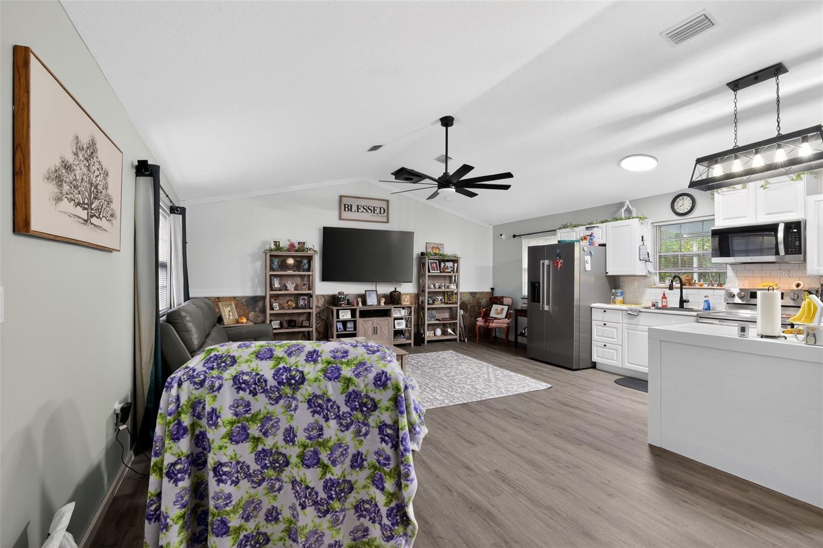 SUWANNEE RIVER HIGHLANDS (437) - Residential