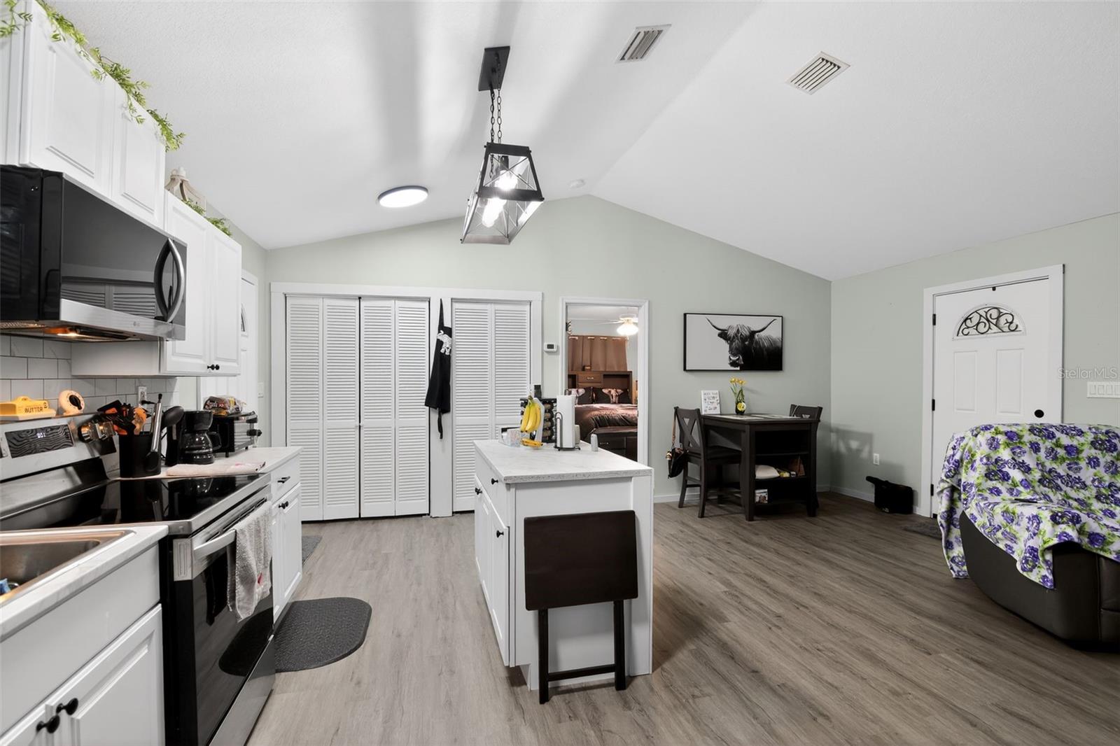 SUWANNEE RIVER HIGHLANDS (437) - Residential