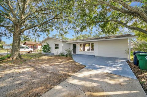 Photo of 2003 E Hanna Avenue, Tampa, FL 33610 (MLS # TB8469956)