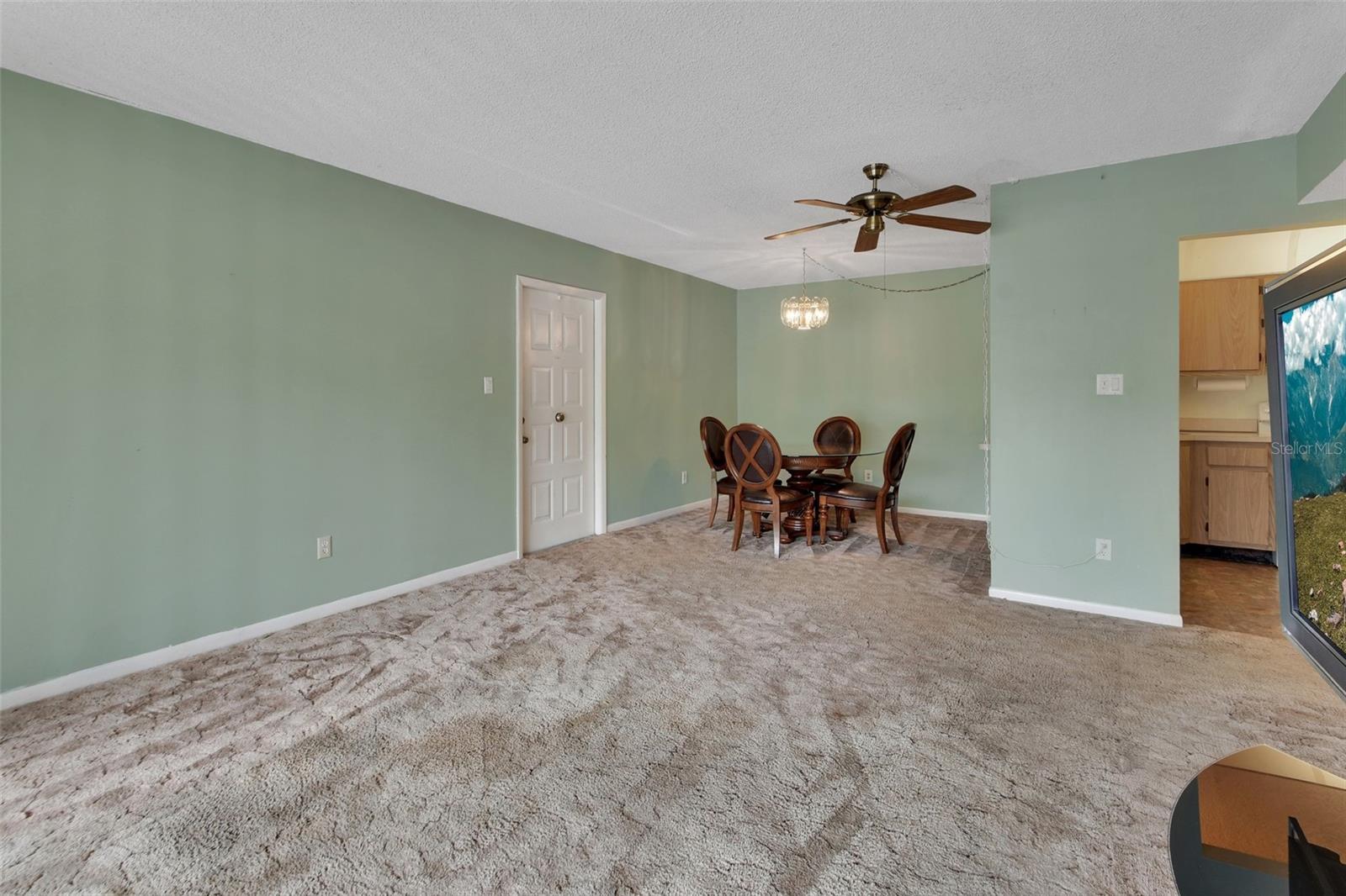 1224 S PINE RIDGE CIRCLE D2