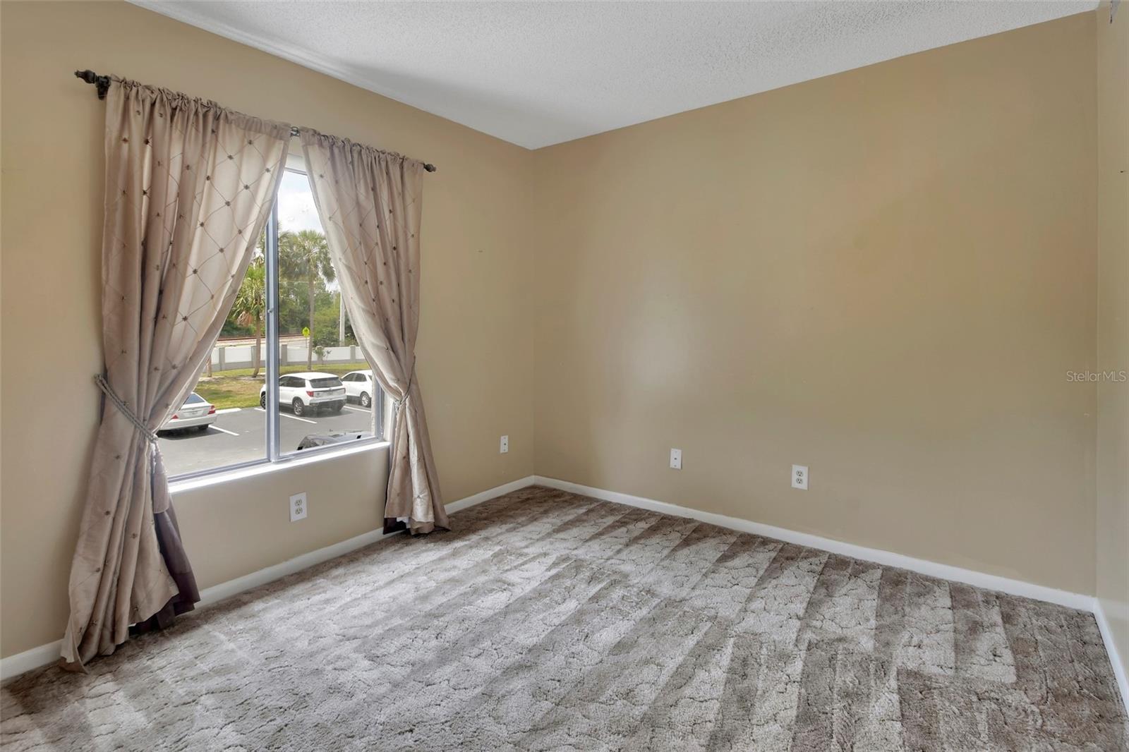 PINE RIDGE CLUB VILLAGE 1 PH 10 BLDG 12 - Residential