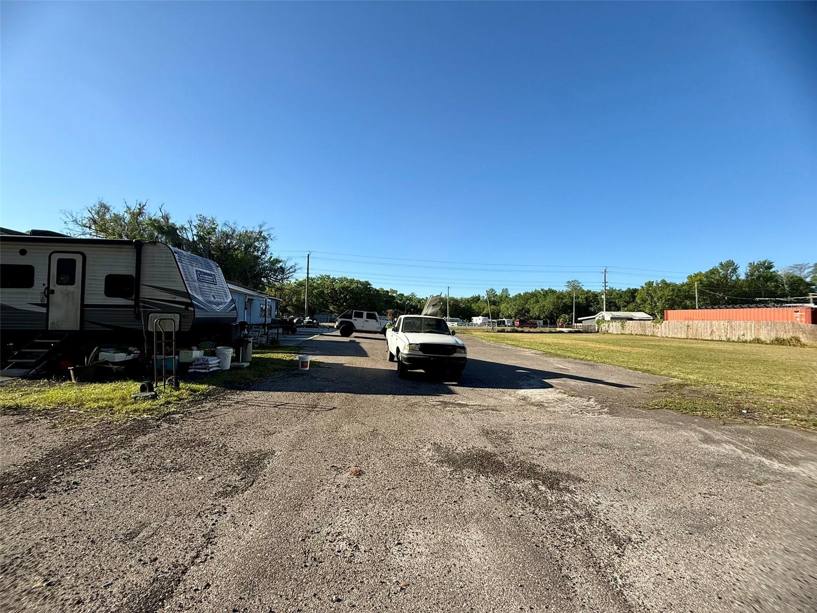 ACREAGE - Commercial Sale