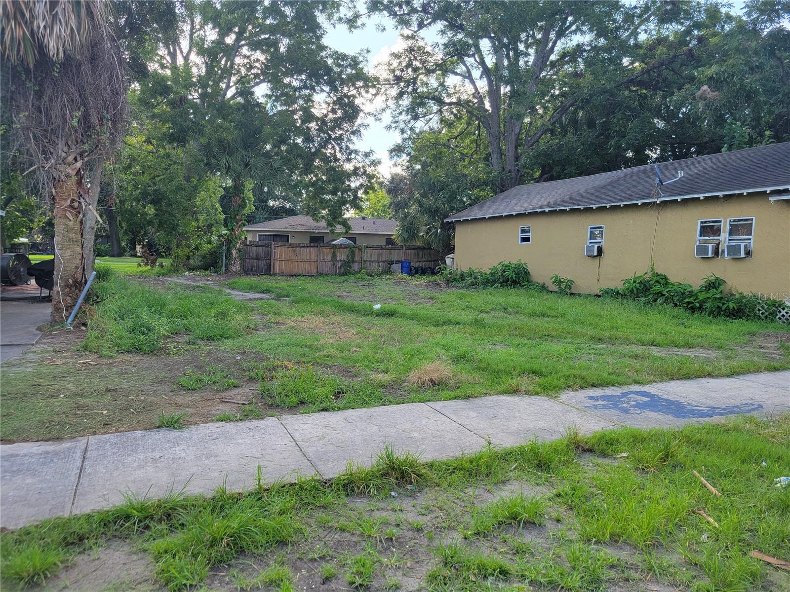 WESTERN TERRACE ADD - Land