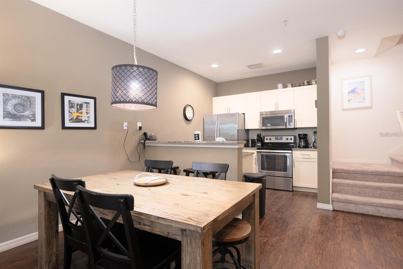 WEST LUCAYA VILLAGE - Residential