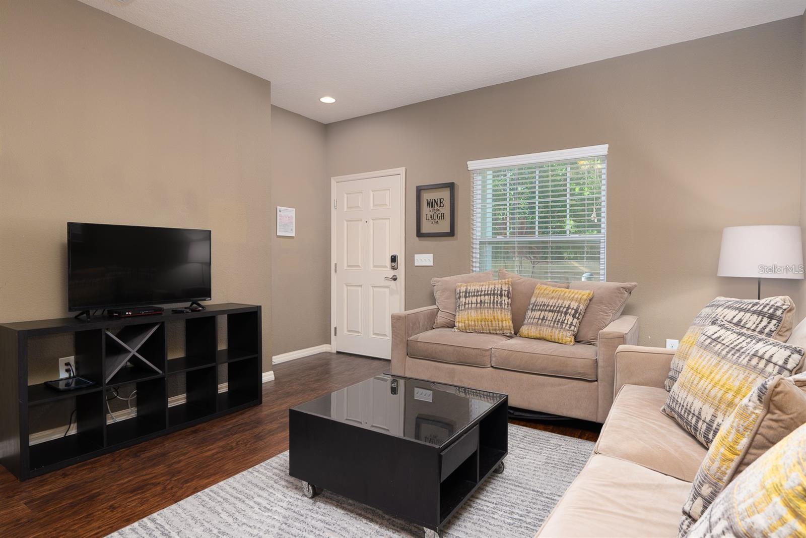 WEST LUCAYA VILLAGE - Residential