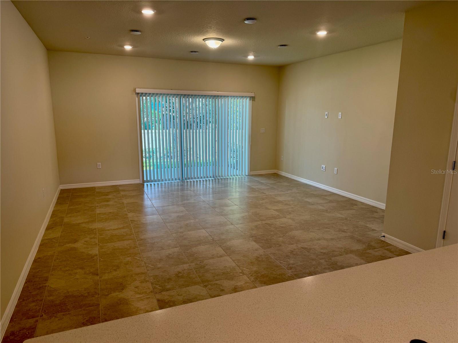 SKYLAR CREST - Residential Lease