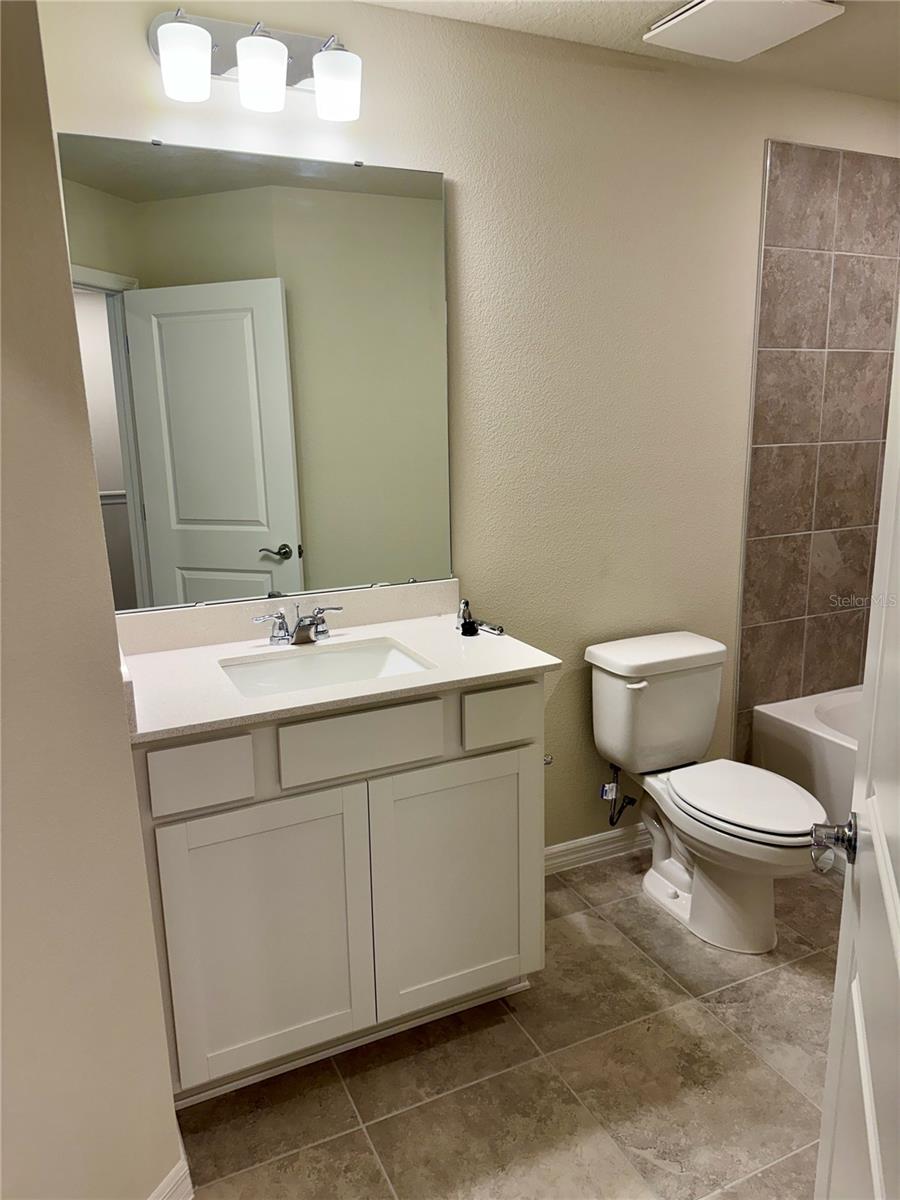 SKYLAR CREST - Residential Lease