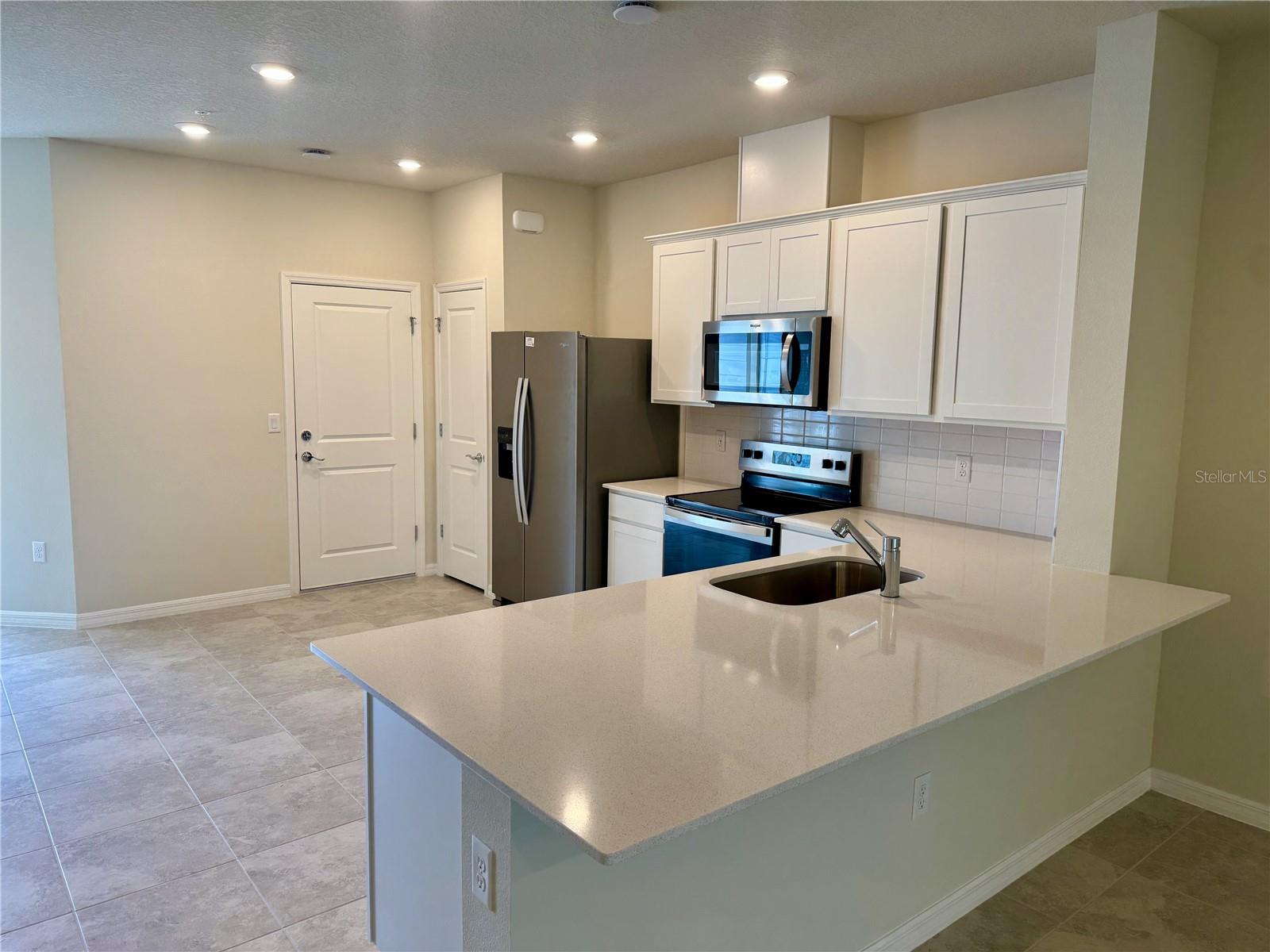 SKYLAR CREST - Residential Lease