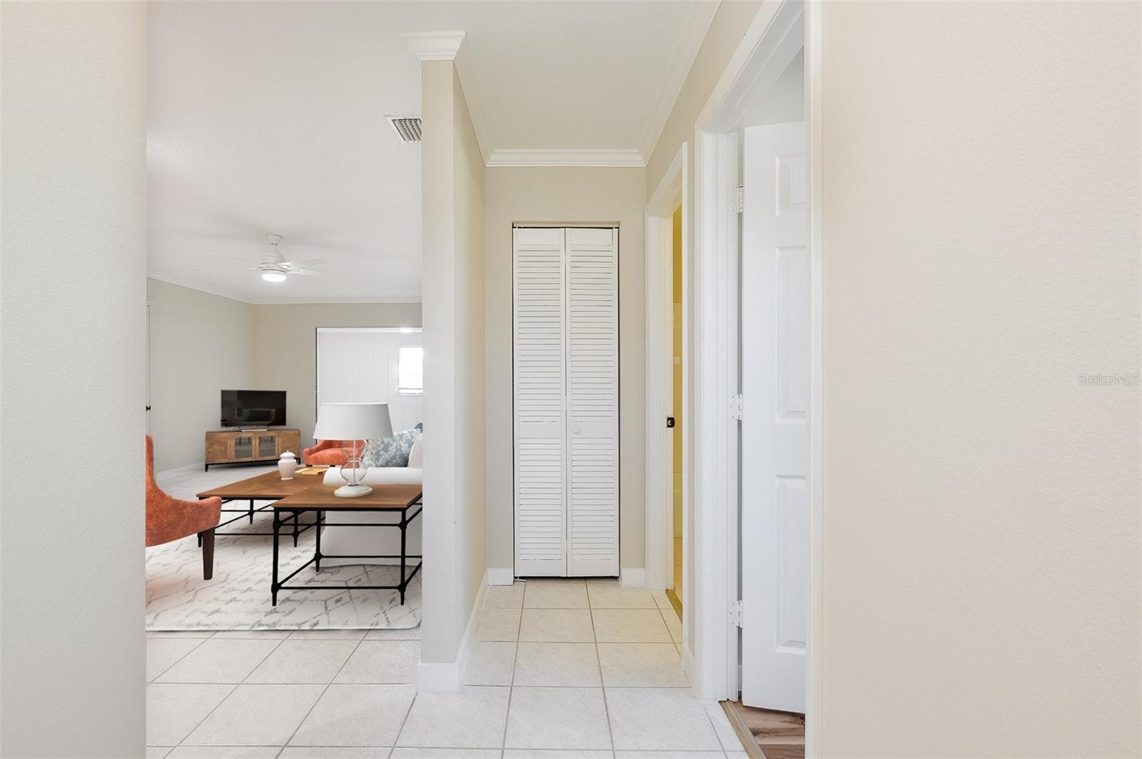 CIRCLE WOODS OF VENICE 1 - Residential