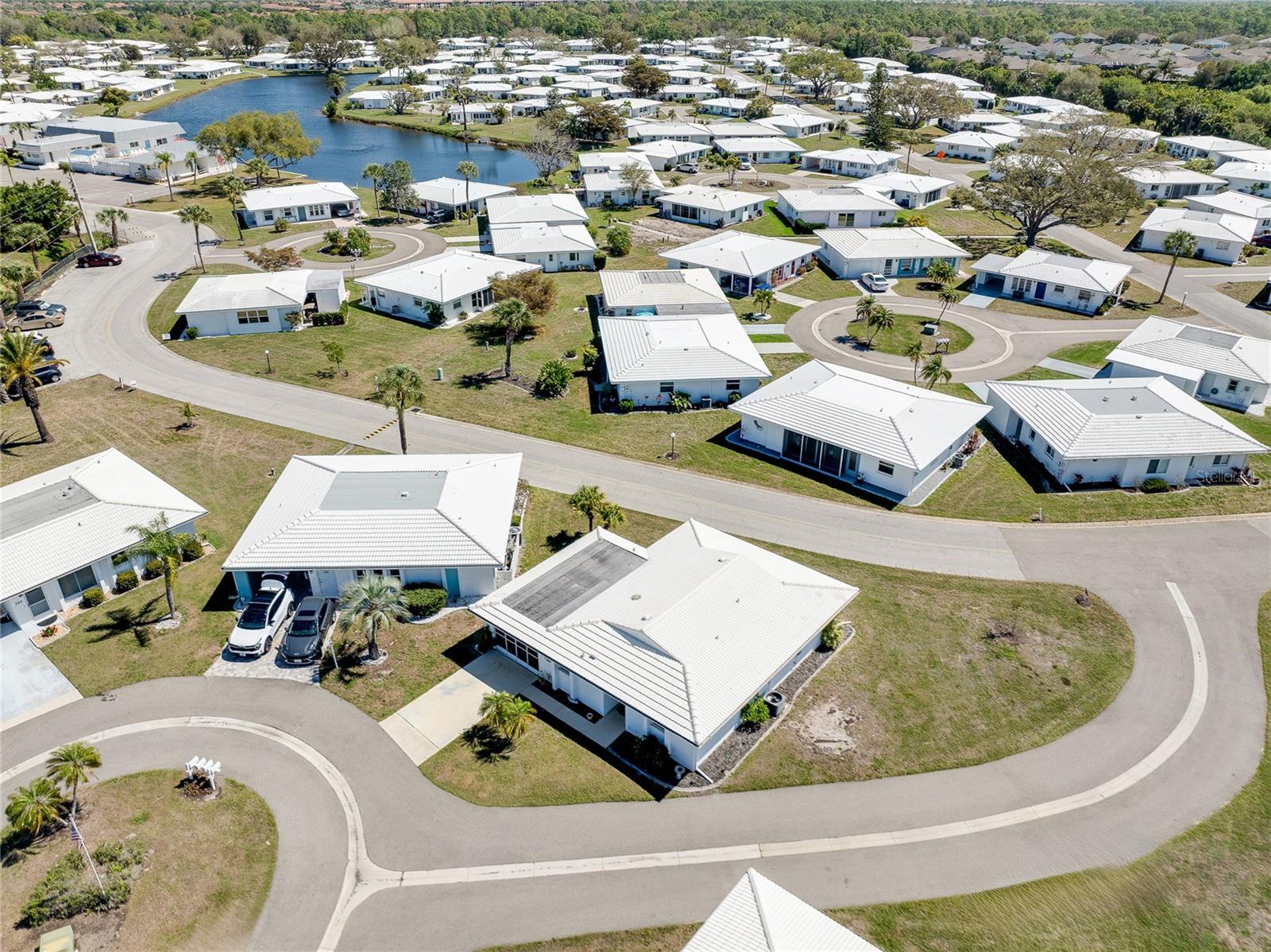 CIRCLE WOODS OF VENICE 1 - Residential