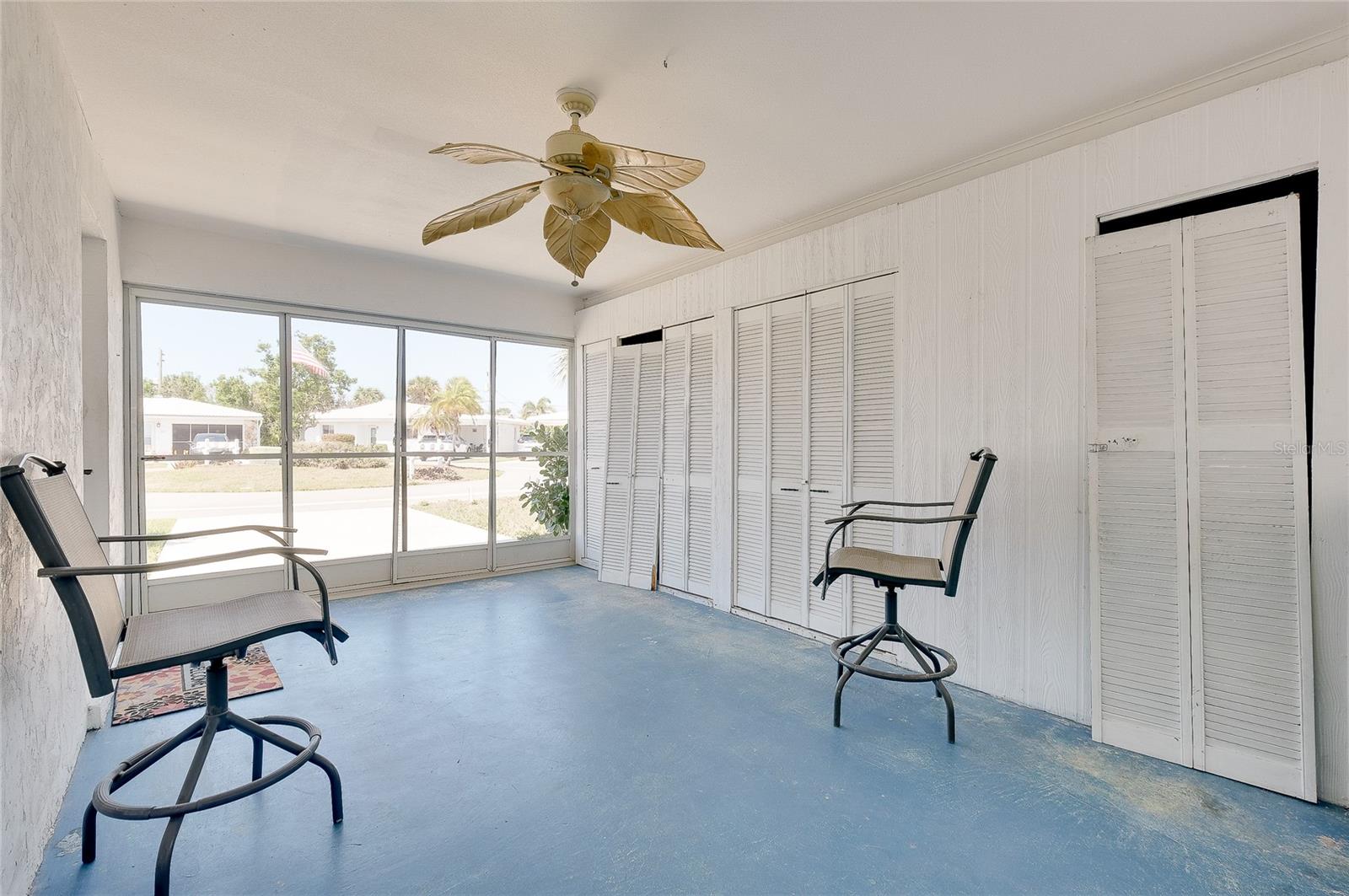 CIRCLE WOODS OF VENICE 1 - Residential