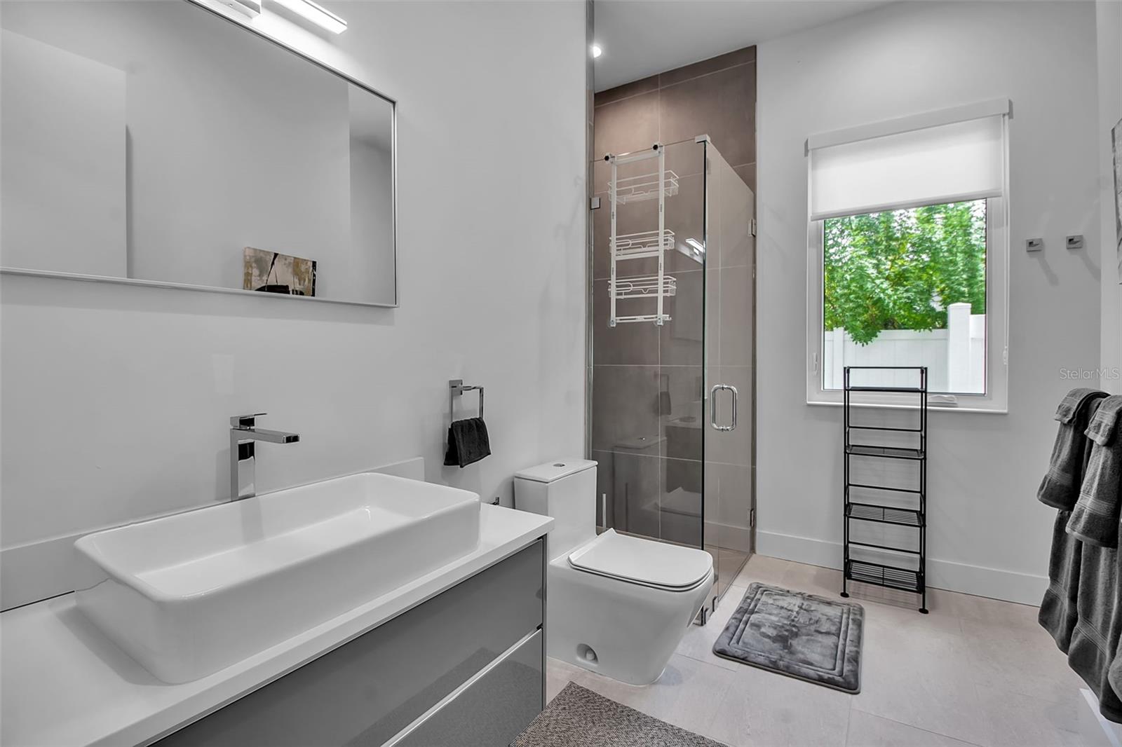 POMS PARK 3 - Residential