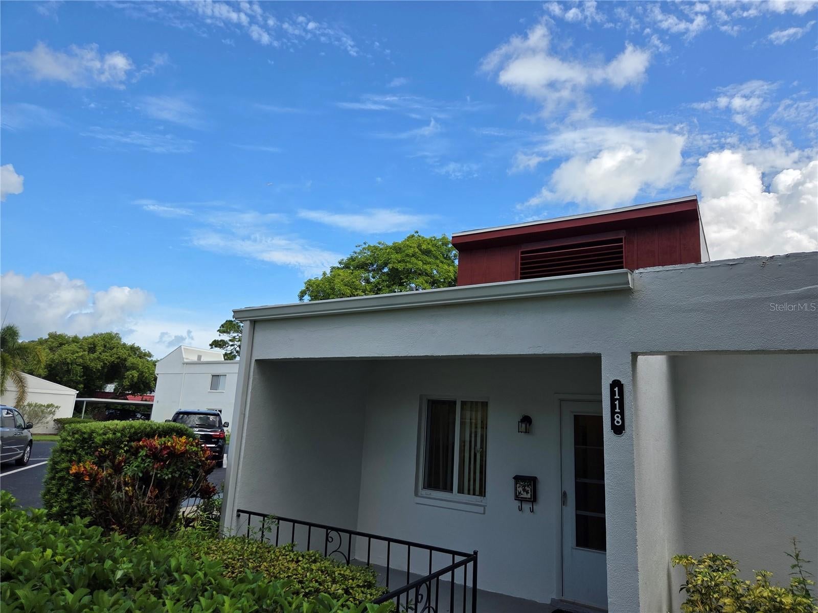 2060 MARILYN STREET 118