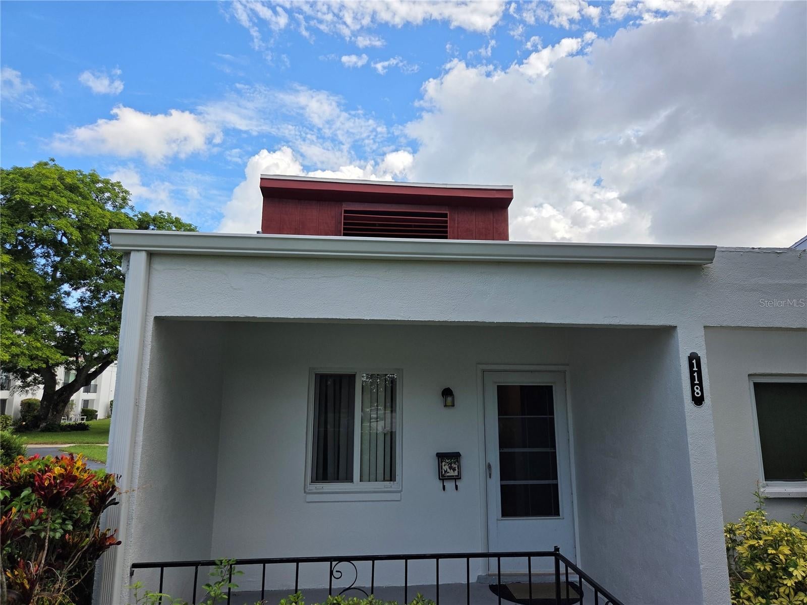 2060 MARILYN STREET 118