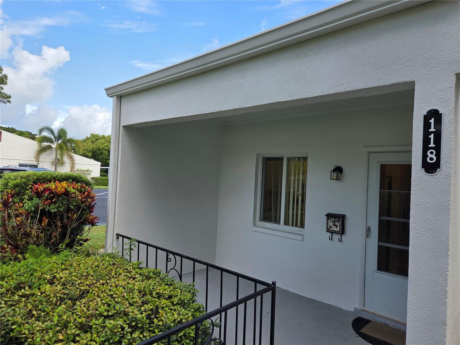 2060 MARILYN STREET 118