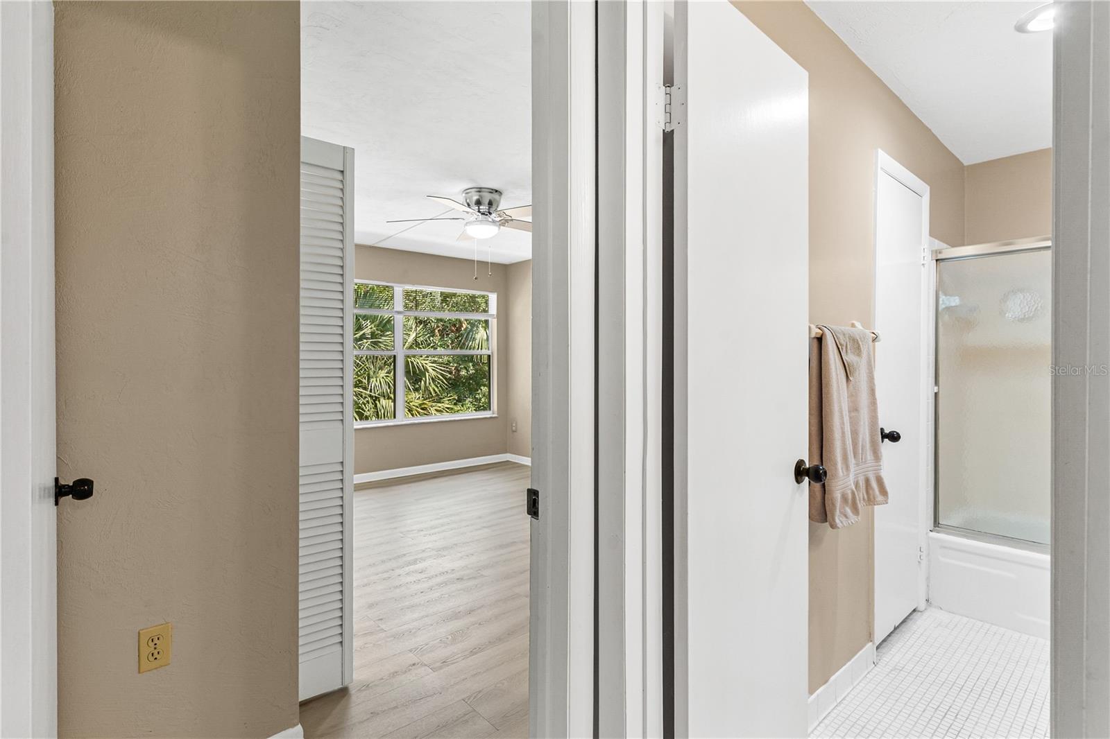 SANDALWOOD CONDO - Residential