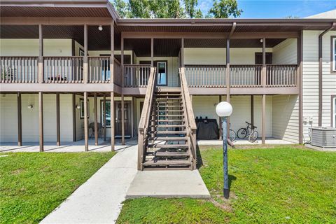 Photo of 14202 Sandalwood Drive #202, Wildwood, FL 34785 (MLS # G5101963)