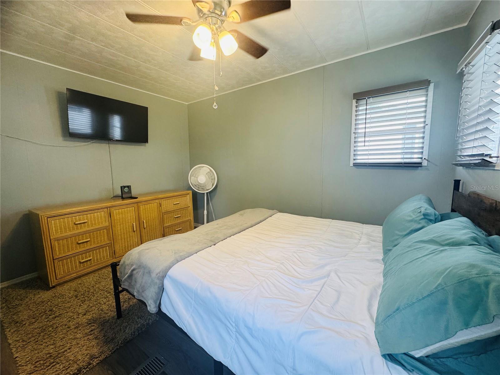 HOLIDAY PARK - Residential