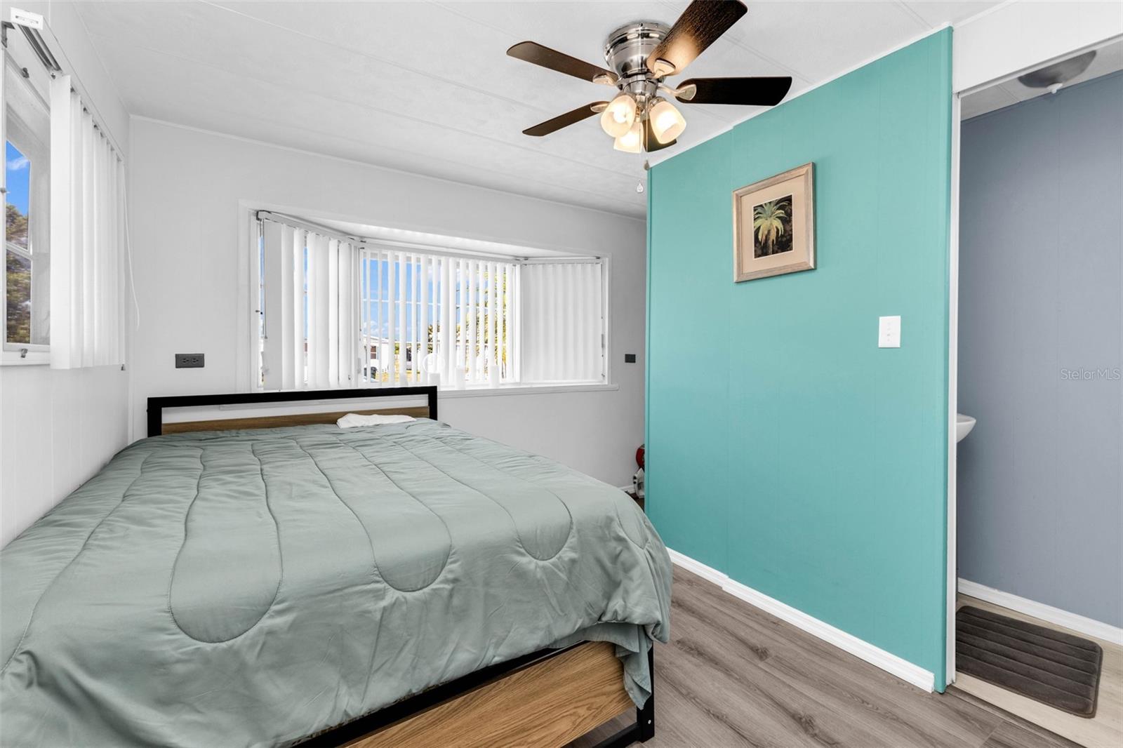 HOLIDAY PARK - Residential