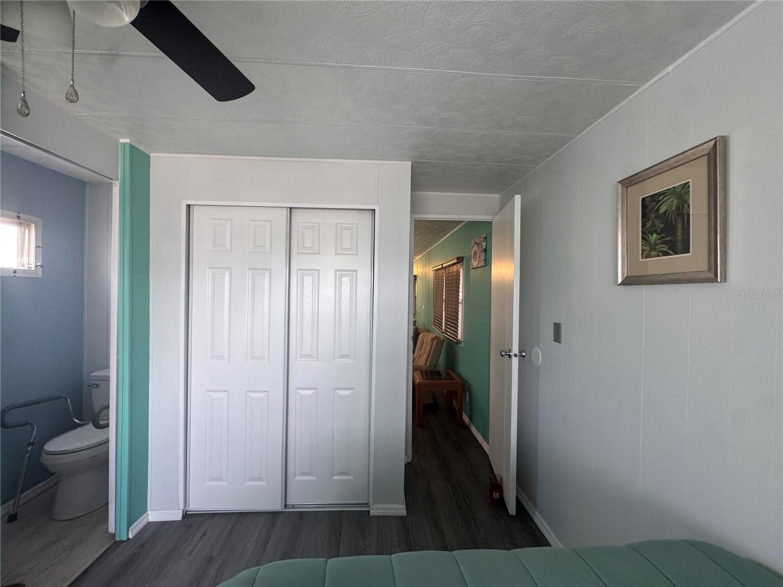 HOLIDAY PARK - Residential