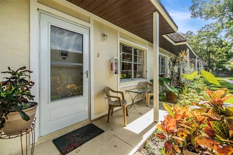 A home in PALM HARBOR