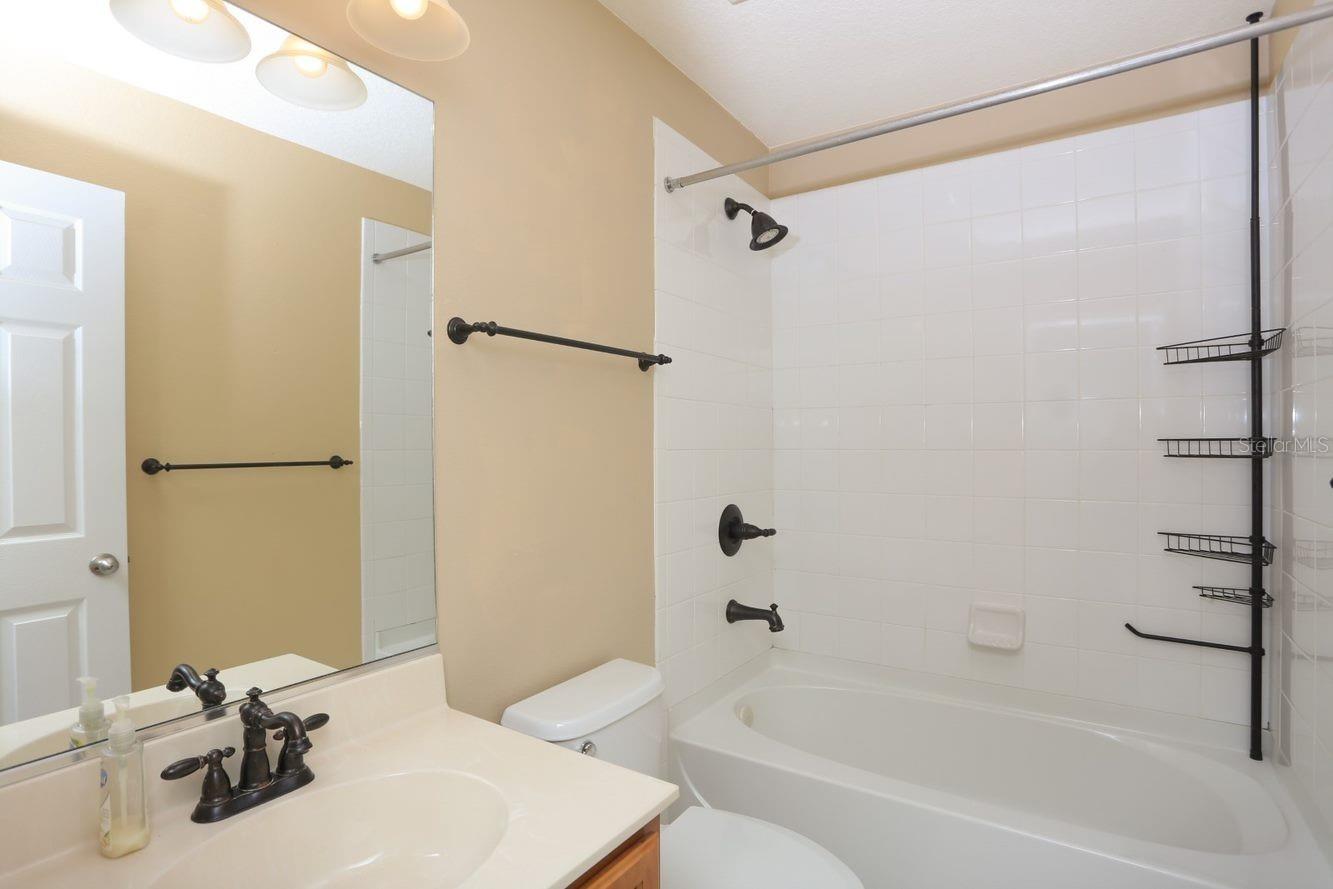 WILLOWBROOK A CONDO PH 5 OR2232/5864 - Residential Lease